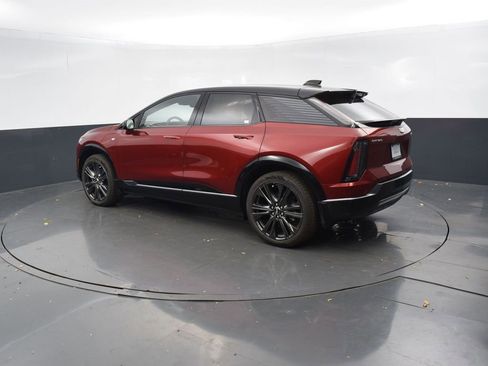 New 2026 Cadillac Optiq Sport 2 image 4