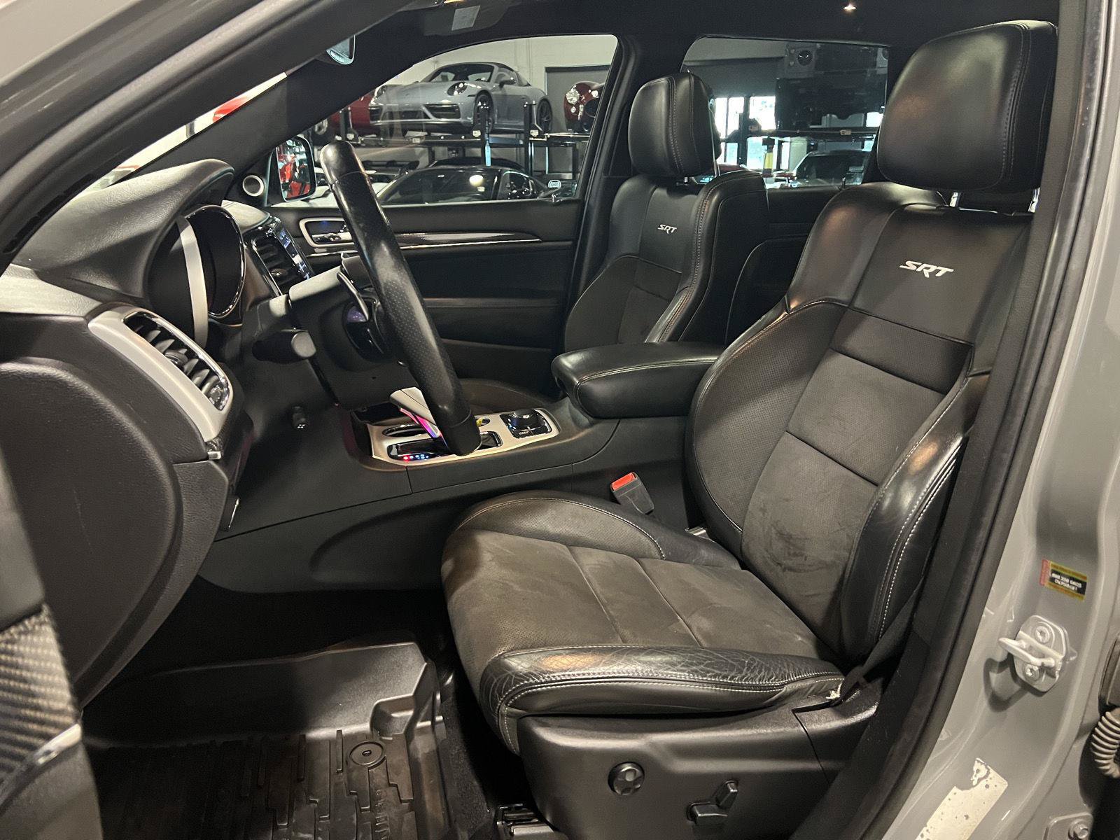 Used 2019 Jeep Grand Cherokee SRT AWD/4WD image 13