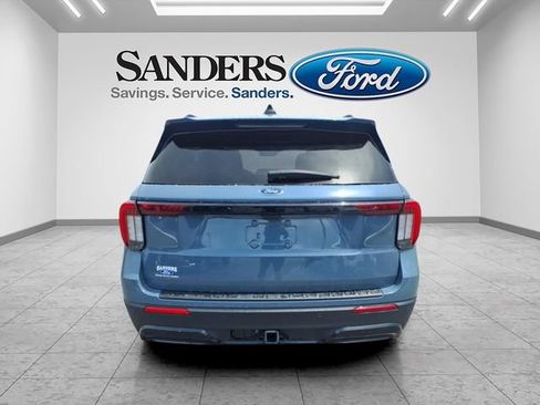 Used 2025 Ford Explorer ST-Line RWD image 3
