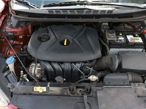 Used 2015 Hyundai Elantra SE FWD image 43