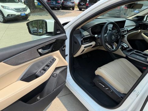 Used 2026 Acura MDX SH-AWD w/ Advance Package image 11