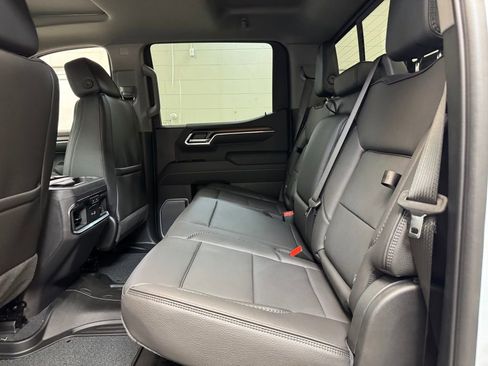 New 2026 GMC Sierra 1500 Denali w/ Denali Reserve Package AWD/4WD image 17