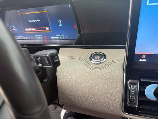 Used 2024 Lincoln Navigator L Reserve AWD/4WD image 13