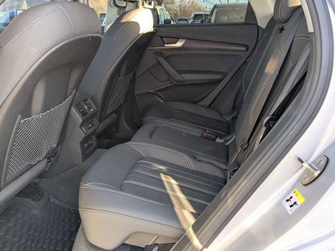 Used 2021 Audi Q5 Premium Plus w/ Premium Plus Package image 20