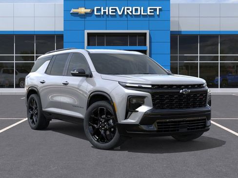 New 2026 Chevrolet Traverse RS w/ LPO, Floor Liner Package AWD/4WD image 8
