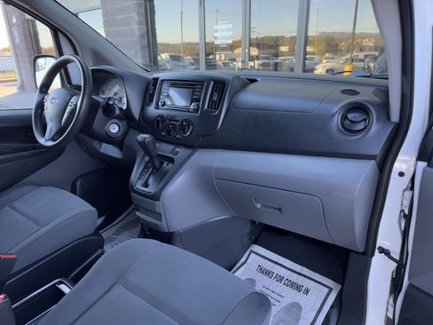 Used 2018 Chevrolet City Express LT image 14