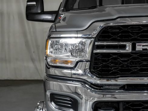 Used 2024 RAM 3500 Tradesman w/ Chrome Appearance Group AWD/4WD image 37
