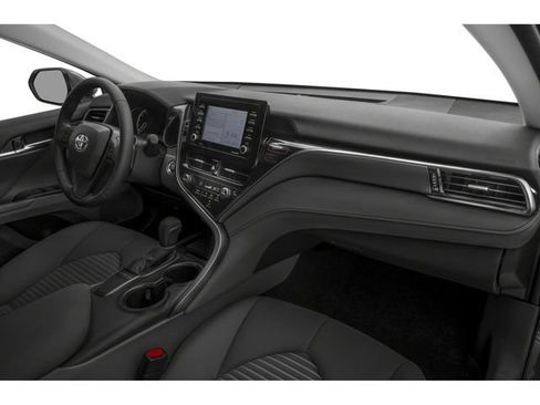 Used 2024 Toyota Camry LE image 15