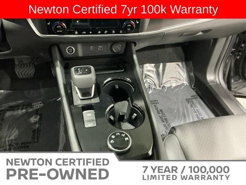 Used 2023 Nissan Rogue SV w/ SV Premium B Package AWD/4WD image 15