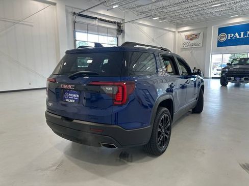 Used 2023 GMC Acadia SLT w/ Elevation Edition AWD/4WD image 6