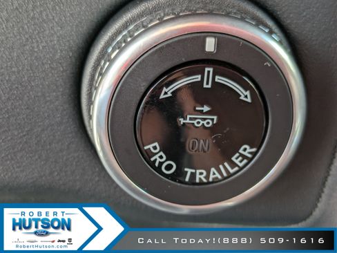 New 2025 Lincoln Navigator Reserve image 28