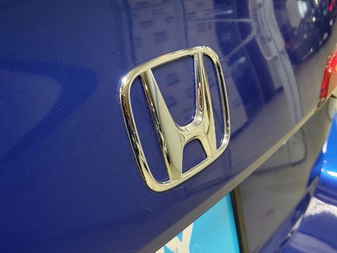 Used 2023 Honda Civic LX image 7