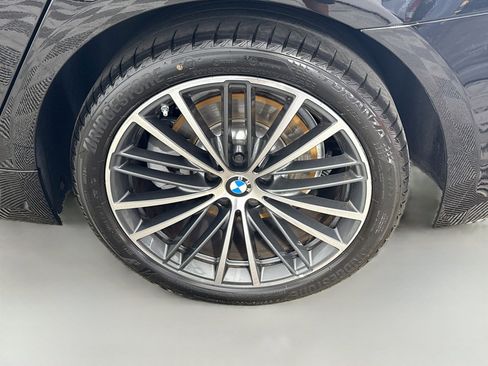 Used 2023 BMW 530i w/ Convenience Package RWD image 37