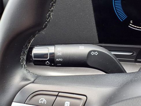 Used 2025 Hyundai Kona SEL FWD image 72