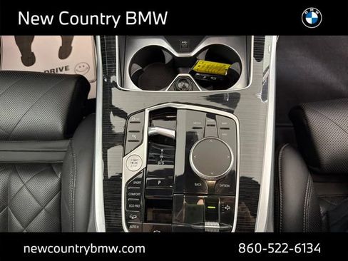 Used 2023 BMW X7 xDrive40i w/ M Sport Package AWD/4WD image 25