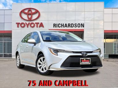 Used 2025 Toyota Corolla LE