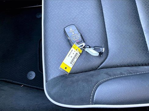 Used 2020 RAM 1500 Laramie image 32