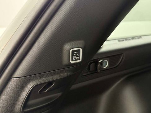 New 2025 Jeep Grand Cherokee Limited image 26