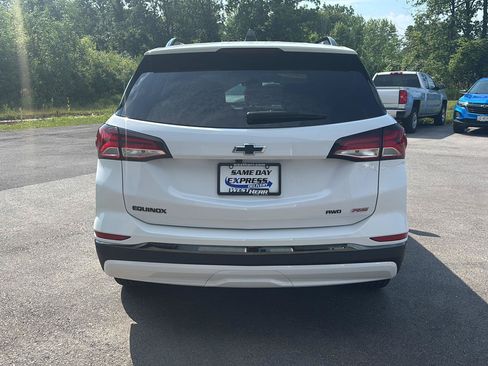 Used 2023 Chevrolet Equinox RS AWD/4WD image 6