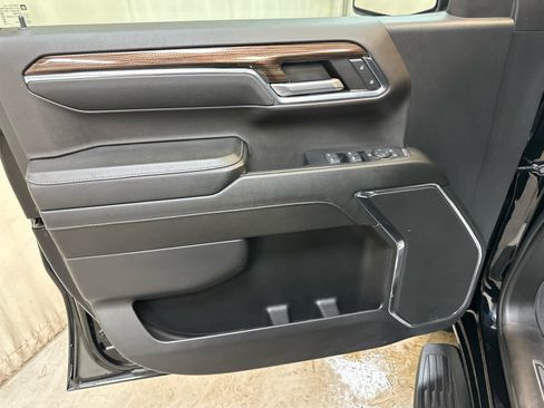 Used 2024 Chevrolet Silverado 1500 RST image 22