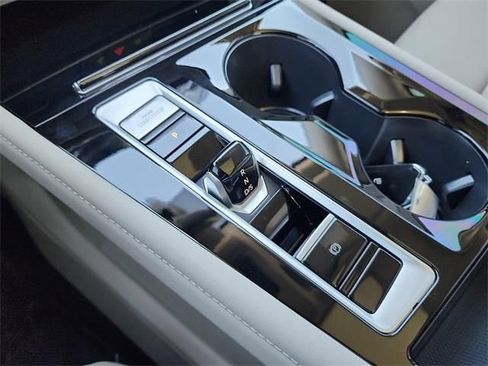 New 2026 Volkswagen Atlas SE AWD/4WD image 24