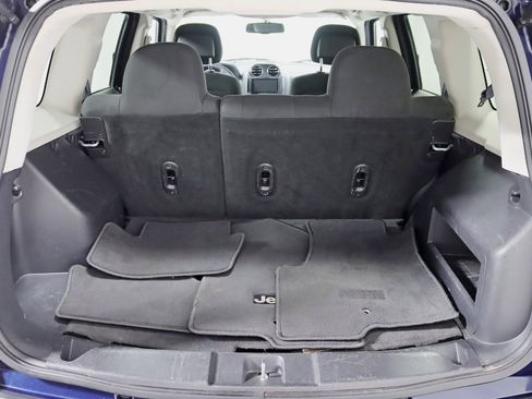 Used 2015 Jeep Patriot Sport w/ Power Value Group image 28