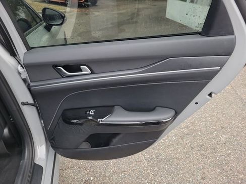 Used 2025 Kia K5 GT-Line image 33