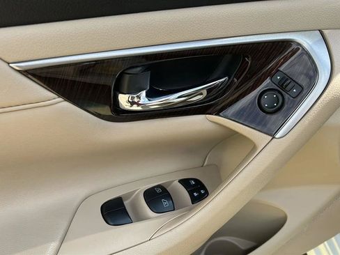 Used 2015 Nissan Altima 2.5 SL w/ Moonroof Package FWD image 36