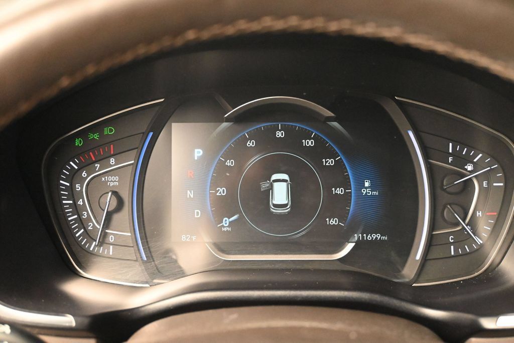Used 2019 Hyundai Santa Fe FWD image 14