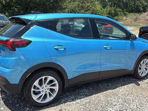 New 2027 Chevrolet Bolt LT w/ Comfort Package FWD image 5