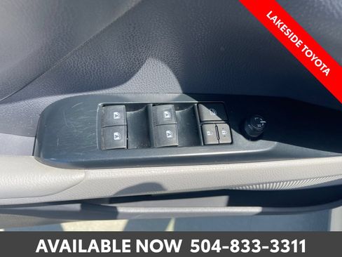 Used 2019 Toyota Camry LE FWD image 24