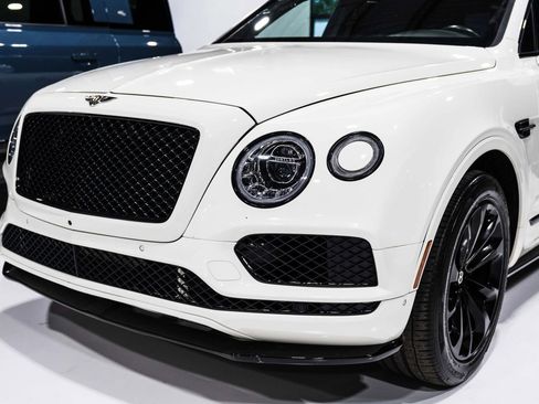 Used 2019 Bentley Bentayga AWD/4WD image 6