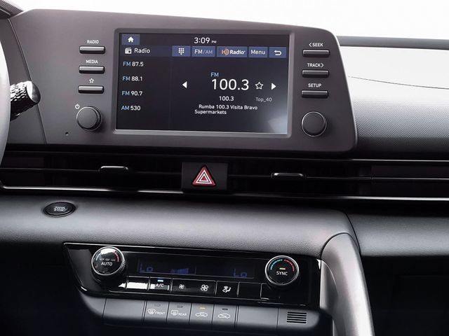 New 2026 Hyundai Elantra Sport FWD image 19