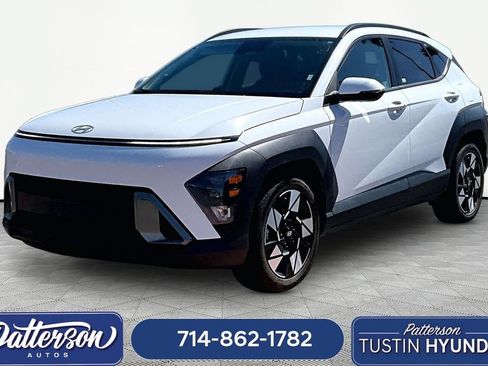 Certified 2025 Hyundai Kona SEL FWD image 1
