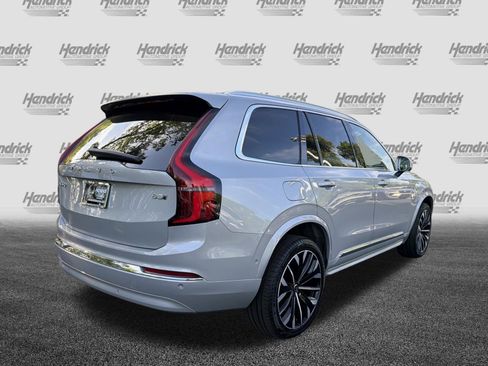 Certified 2025 Volvo XC90 B5 Plus AWD/4WD image 10