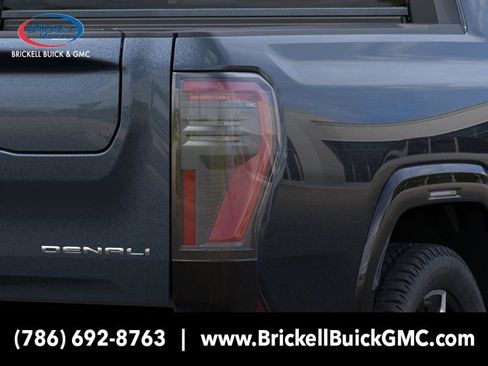 New 2025 GMC Sierra EV Denali AWD/4WD image 11