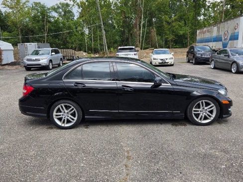 Used 2013 Mercedes-Benz C 300 4MATIC Sedan image 5
