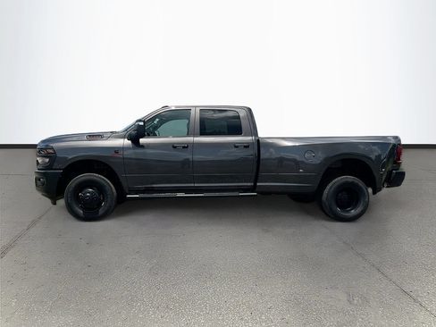 New 2026 RAM 3500 Tradesman AWD/4WD image 4