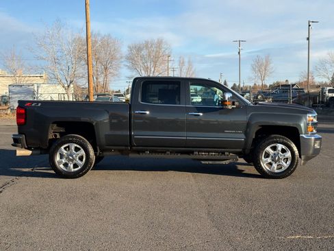 Used 2018 Chevrolet Silverado 2500 LTZ w/ Duramax Plus Package image 8