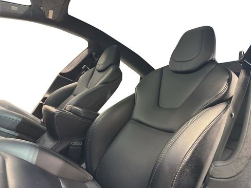 Used 2018 Tesla Model S AWD image 15