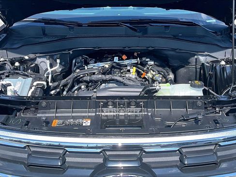 New 2026 Ford Explorer Active w/ Active Comfort Package AWD/4WD image 10