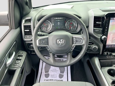 Used 2025 RAM 1500 Big Horn AWD/4WD image 22