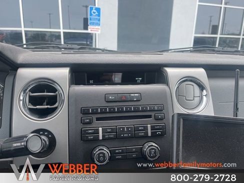 Used 2011 Ford F150 XLT w/ XLT Chrome Pkg image 10