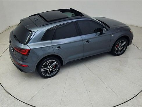 Used 2025 Audi Q5 e Premium Plus w/ Premium Plus Package image 80