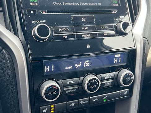 Used 2021 Subaru Ascent Limited w/ Technology Package image 31