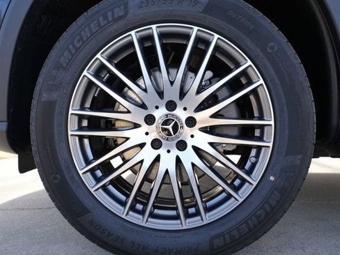 Used 2026 Mercedes-Benz GLC 300 4MATIC image 13