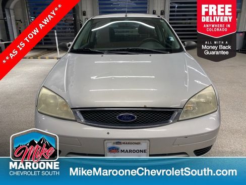 Used 2006 Ford Focus ZX3 Hatchback image 2