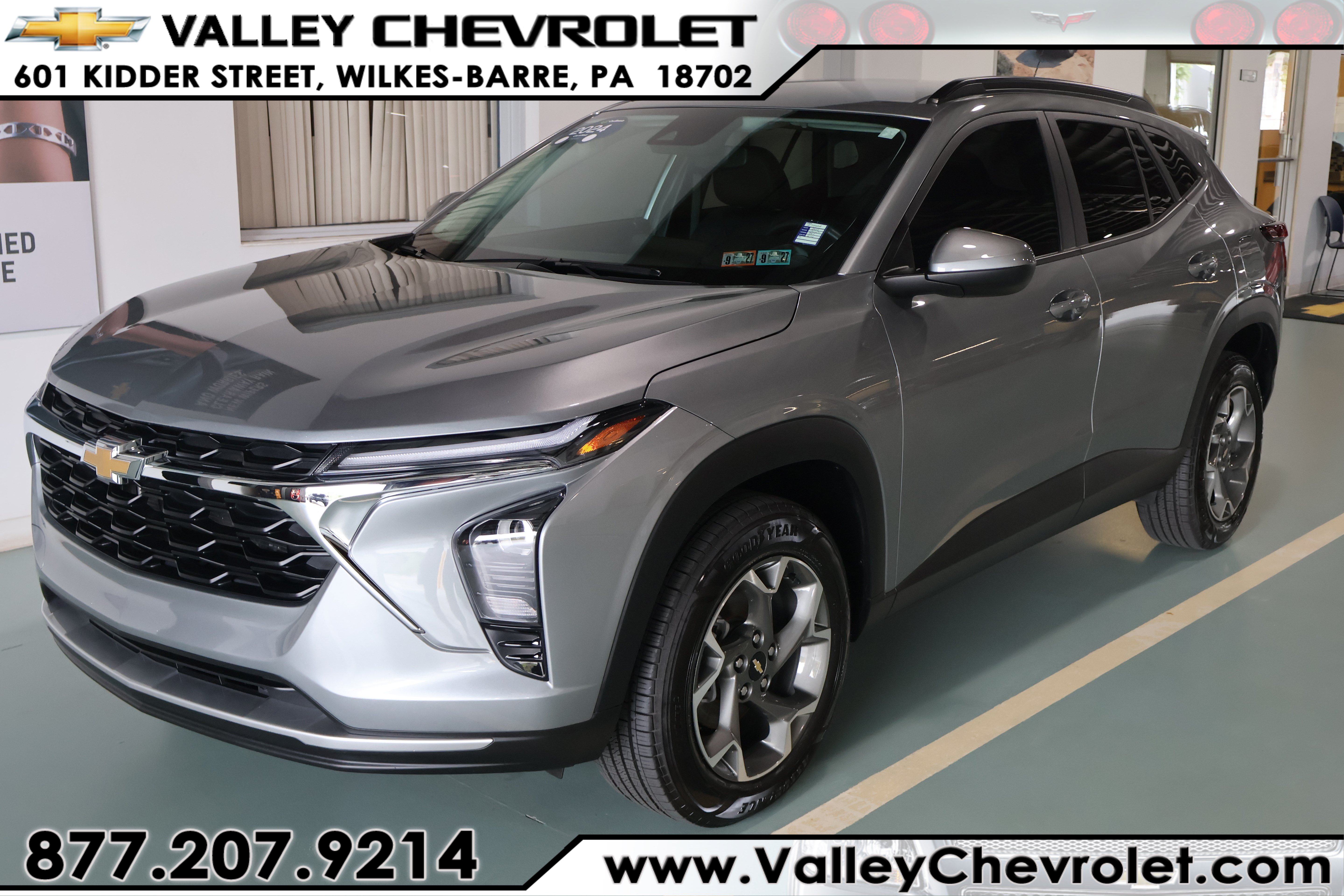Certified 2024 Chevrolet Trax LT w/ Driver Confidence Package FWD image 1