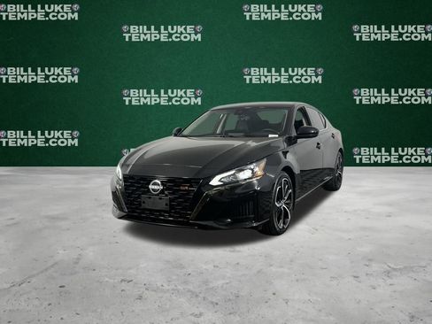 Used 2025 Nissan Altima 2.5 SR image 9