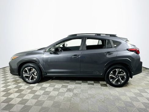 Used 2024 Subaru Crosstrek 2.0i Premium w/ Crosstrek Mirror Package AWD/4WD image 6